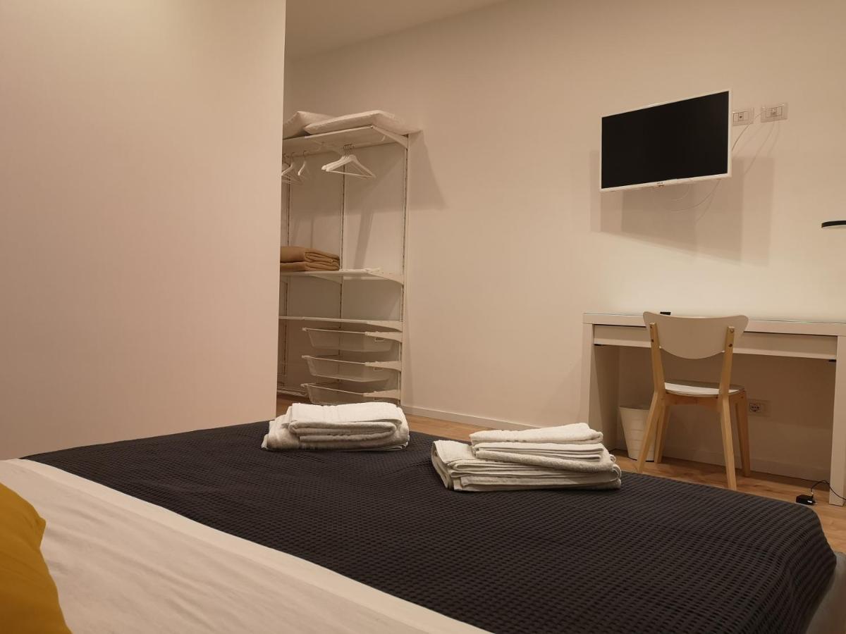 Armisi B&B カターニア エクステリア 写真